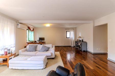 Apartamento à venda com 170m², 2 quartos e 3 vagasSala