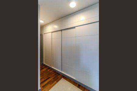 Apartamento à venda com 170m², 2 quartos e 3 vagasSuíte 2