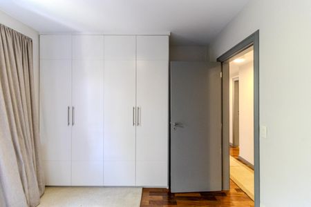 Apartamento à venda com 170m², 2 quartos e 3 vagasSuíte 1