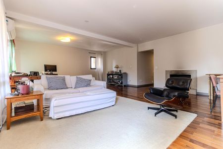 Apartamento à venda com 170m², 2 quartos e 3 vagasSala