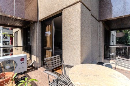 Apartamento à venda com 170m², 2 quartos e 3 vagasVaranda