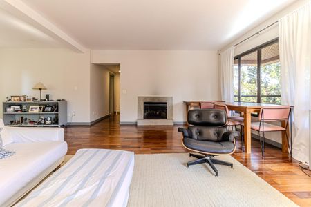 Apartamento à venda com 170m², 2 quartos e 3 vagasSala