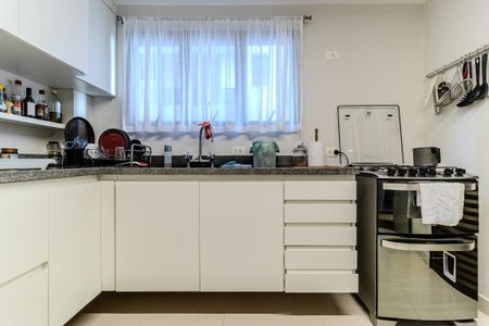 Apartamento à venda com 170m², 2 quartos e 3 vagasCozinha