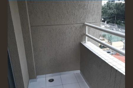 Apartamento à venda com 40m², 1 quarto e 1 vaga