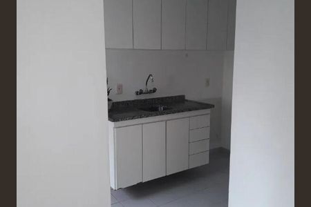 Apartamento à venda com 40m², 1 quarto e 1 vaga