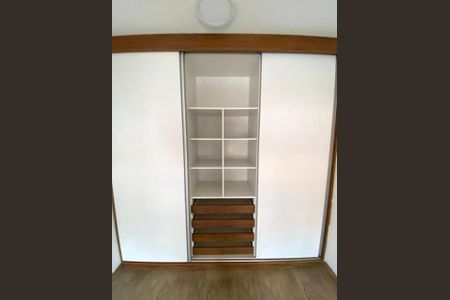 Apartamento à venda com 59m², 1 quarto e 2 vagas