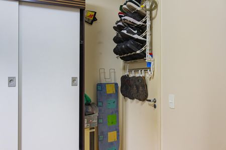 Apartamento à venda com 70m², 2 quartos e 2 vagas Apartamento à venda com 70m², 2 quartos e 2 vagasQuarto