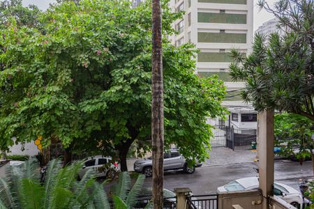 Apartamento à venda com 70m², 2 quartos e 2 vagas Apartamento à venda com 70m², 2 quartos e 2 vagasVaranda da Suíte