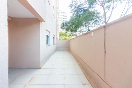 Apartamento à venda com 70m², 2 quartos e 1 vaga Apartamento à venda com 70m², 2 quartos e 1 vagaVaranda