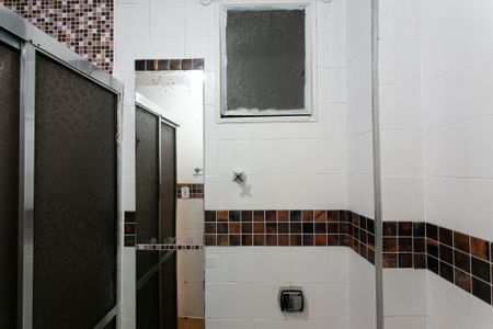 Apartamento à venda com 66m², 2 quartos e 1 vaga Apartamento à venda com 66m², 2 quartos e 1 vagaBanheiro