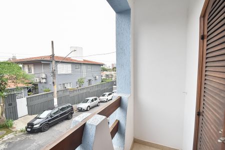 Casa à venda com 190m², 3 quartos e 2 vagasVaranda do quarto 2