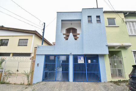 Casa à venda com 190m², 3 quartos e 2 vagasFachada