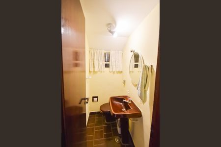 Casa à venda com 190m², 3 quartos e 2 vagasLavabo