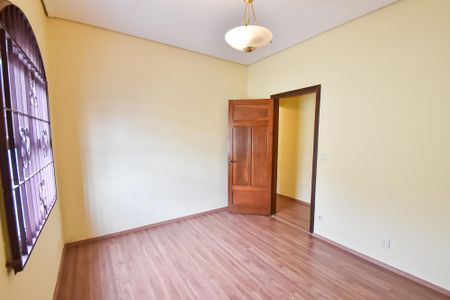 Casa à venda com 190m², 3 quartos e 2 vagasQuarto 1