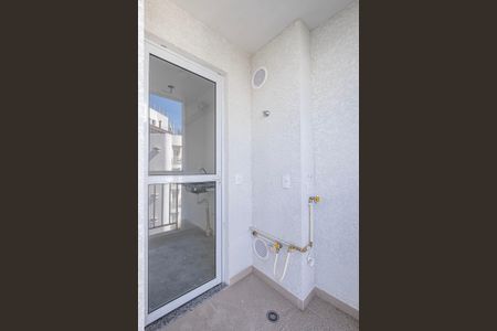 Apartamento à venda com 38m², 1 quarto e sem vaga Apartamento à venda com 38m², 1 quarto e sem vagaSala/Cozinha - Varanda