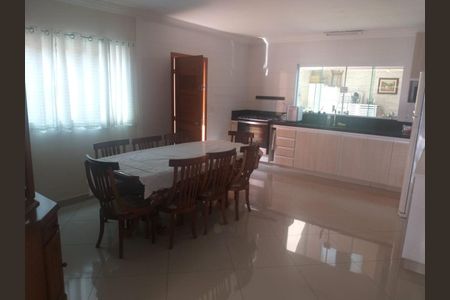 Casa à venda com 220m², 3 quartos e 8 vagasFoto 20