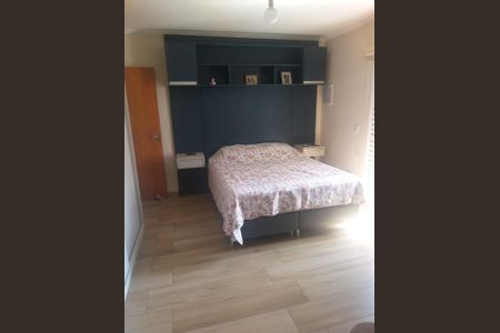 Casa à venda com 220m², 3 quartos e 8 vagasFoto 08