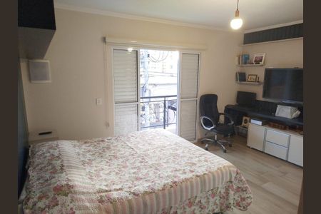 Casa à venda com 220m², 3 quartos e 8 vagasFoto 24