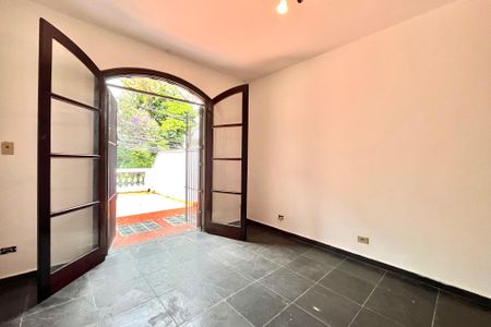 Casa à venda com 129m², 4 quartos e 2 vagasQuarto 1