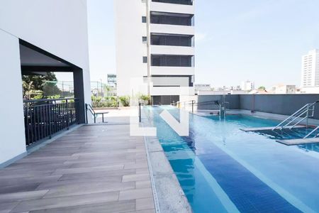 Apartamento à venda com 27m², 1 quarto e sem vaga Apartamento à venda com 27m², 1 quarto e sem vagaÁrea comum - Piscina