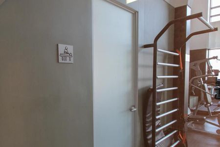 Apartamento à venda com 74m², 1 quarto e 2 vagasÁrea comum - Academia