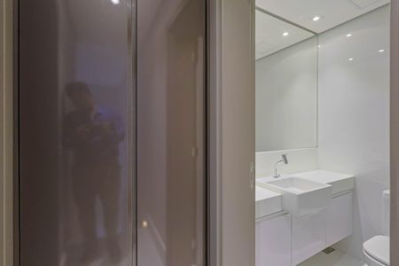 Apartamento à venda com 74m², 1 quarto e 2 vagasCorredor