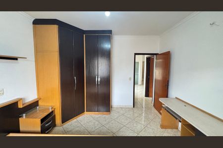 Apartamento à venda com 94m², 2 quartos e 2 vagasQuarto