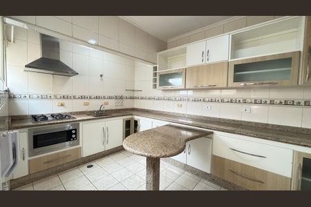 Apartamento à venda com 94m², 2 quartos e 2 vagasCozinha
