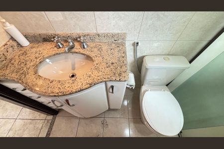 Apartamento à venda com 94m², 2 quartos e 2 vagasBanheiro