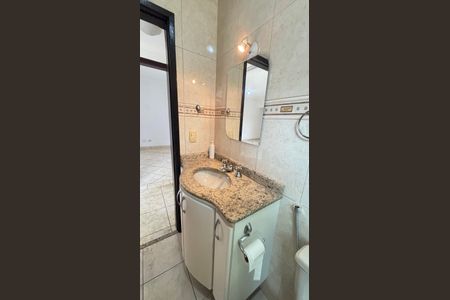 Apartamento à venda com 94m², 2 quartos e 2 vagasBanheiro