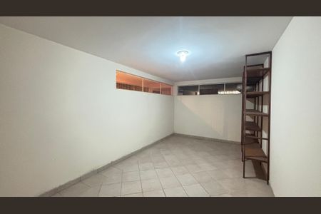 Apartamento à venda com 94m², 2 quartos e 2 vagasDeposito