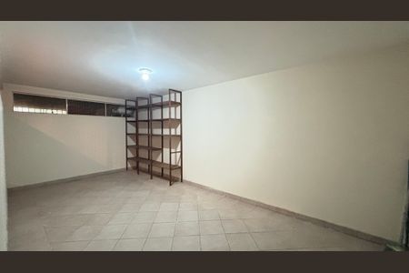 Apartamento à venda com 94m², 2 quartos e 2 vagasDeposito