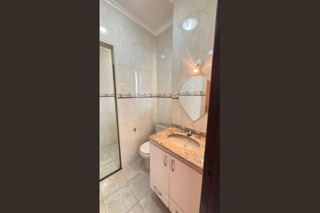 Apartamento à venda com 94m², 2 quartos e 2 vagasBanheiro da Suíte