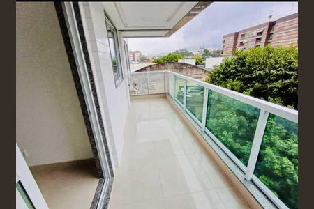 Apartamento à venda com 69m², 2 quartos e 1 vaga