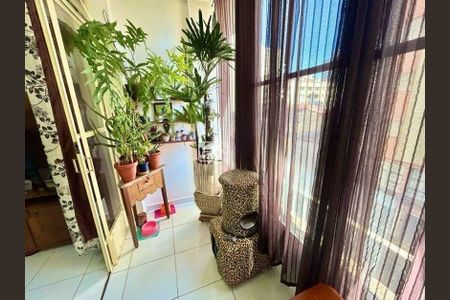 Apartamento à venda com 112m², 4 quartos e sem vaga