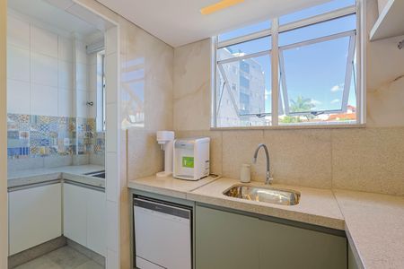 Apartamento à venda com 90m², 3 quartos e 2 vagasÁrea de Serviço