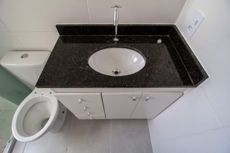 Apartamento para alugar com 62m², 2 quartos e 1 vaga Apartamento para alugar com 62m², 2 quartos e 1 vagaBanheiro