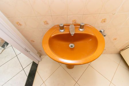 Apartamento para alugar com 60m², 2 quartos e sem vagaBanheiro