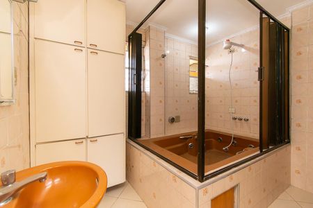 Apartamento para alugar com 60m², 2 quartos e sem vagaBanheiro