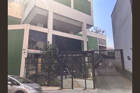 Apartamento para alugar com 60m², 2 quartos e sem vagaFachada