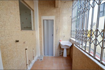 Apartamento à venda com 119m², 3 quartos e sem vagaÁrea de Serviço