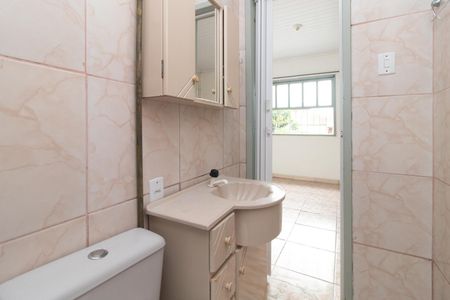 Casa para alugar com 150m², 2 quartos e 3 vagasBanheiro social