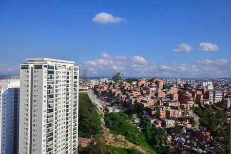Apartamento à venda com 142m², 3 quartos e 2 vagas Apartamento à venda com 142m², 3 quartos e 2 vagasVista da Suíte 3