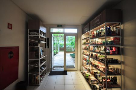 Apartamento à venda com 142m², 3 quartos e 2 vagas Apartamento à venda com 142m², 3 quartos e 2 vagasMercadinho