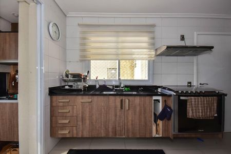 Apartamento à venda com 142m², 3 quartos e 2 vagas Apartamento à venda com 142m², 3 quartos e 2 vagasCozinha