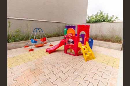 Apartamento à venda com 79m², 2 quartos e 1 vagaÁrea comum - Playground