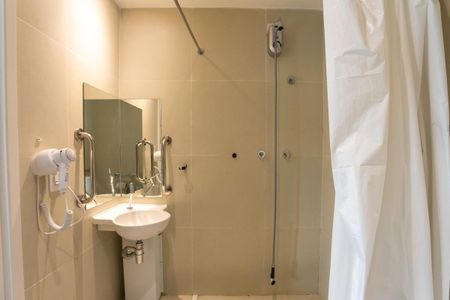 Studio para alugar com 37m², 1 quarto e sem vaga Studio para alugar com 37m², 1 quarto e sem vagaBanheiro