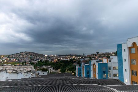 Apartamento para alugar com 55m², 2 quartos e 2 vagasVista da Sala