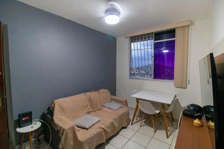Apartamento para alugar com 55m², 2 quartos e 2 vagasSala