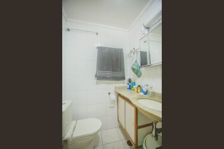 Apartamento à venda com 74m², 3 quartos e 1 vaga Apartamento à venda com 74m², 3 quartos e 1 vagaBanheiro